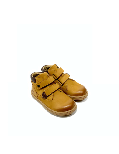 1er pas tackeasy KICKERS