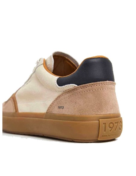 travis retro m