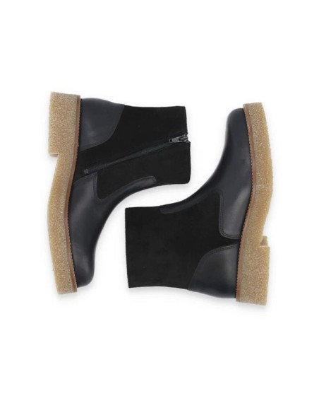 dora boots