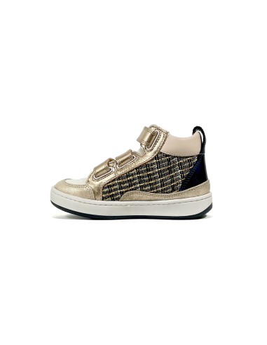baskets sneakers teams jog scratch shoopom