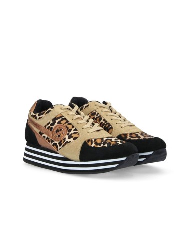 parko jogger.