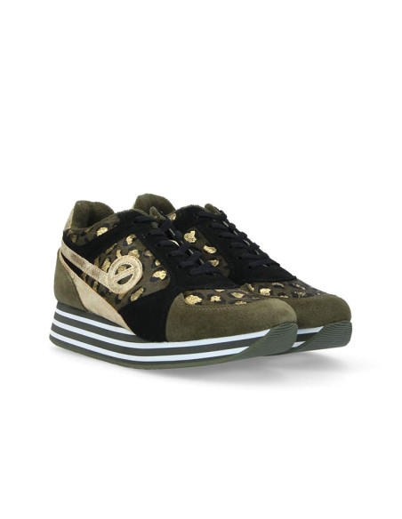 parko jogger.