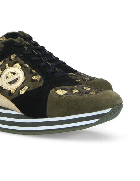 parko jogger.