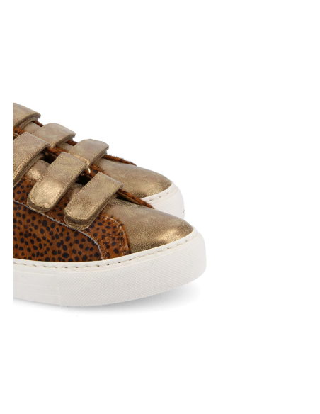 baskets sneakers arcade straps. no name