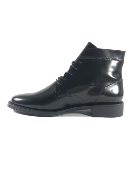 newton boots-8