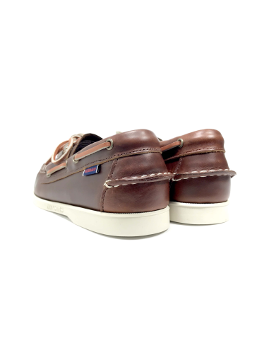 bateaux waxed docksides sebago