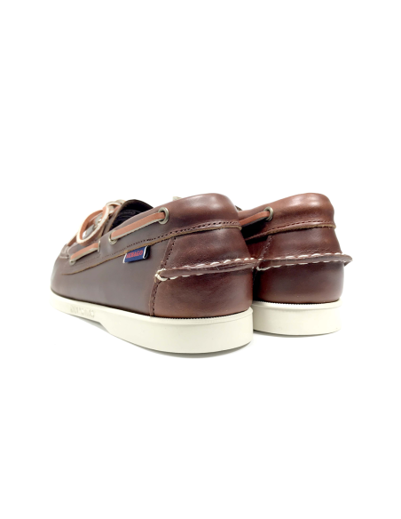 bateaux waxed docksides sebago