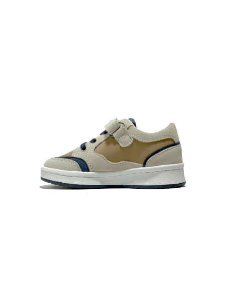 1er pas bisckuit KICKERS