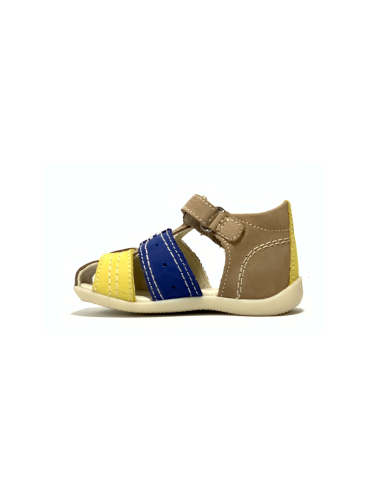 1er pas bigbazar KICKERS