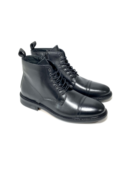 pilot boots