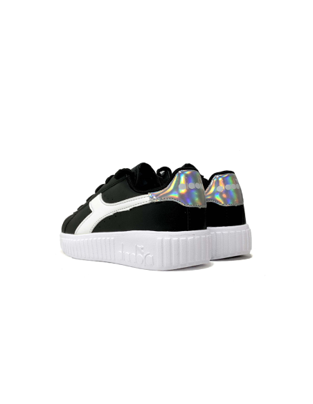 baskets sneakers game step. diadora