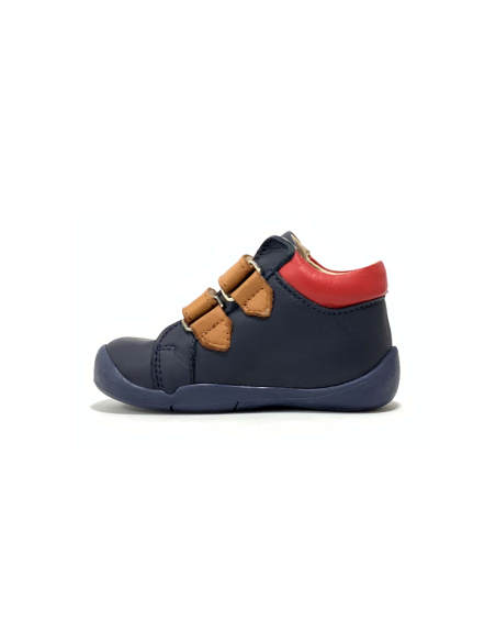 1er pas wambak KICKERS