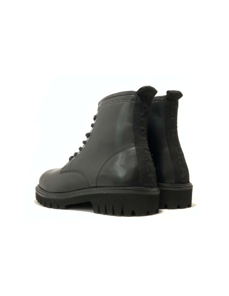 trucker boot