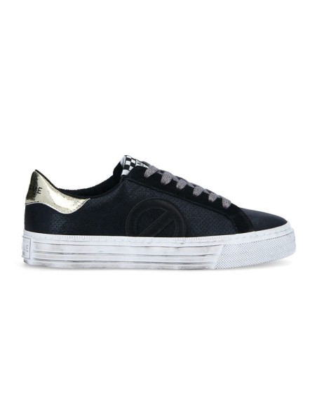 baskets sneakers strike side no name