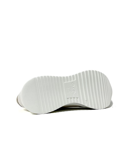 baskets sneakers las vegas ara