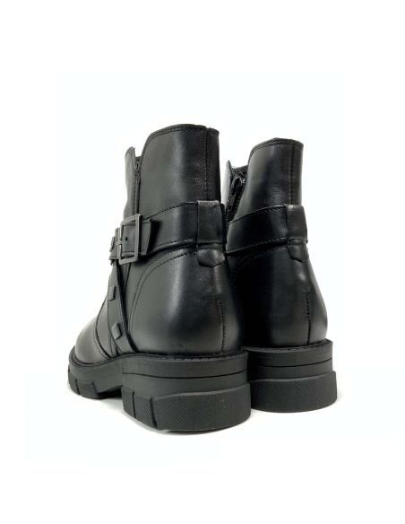 boots-bottines basal paradoxale